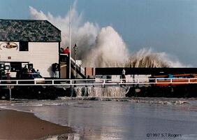 High Tide @ Broadstairs (c) 2006 Broadstairs